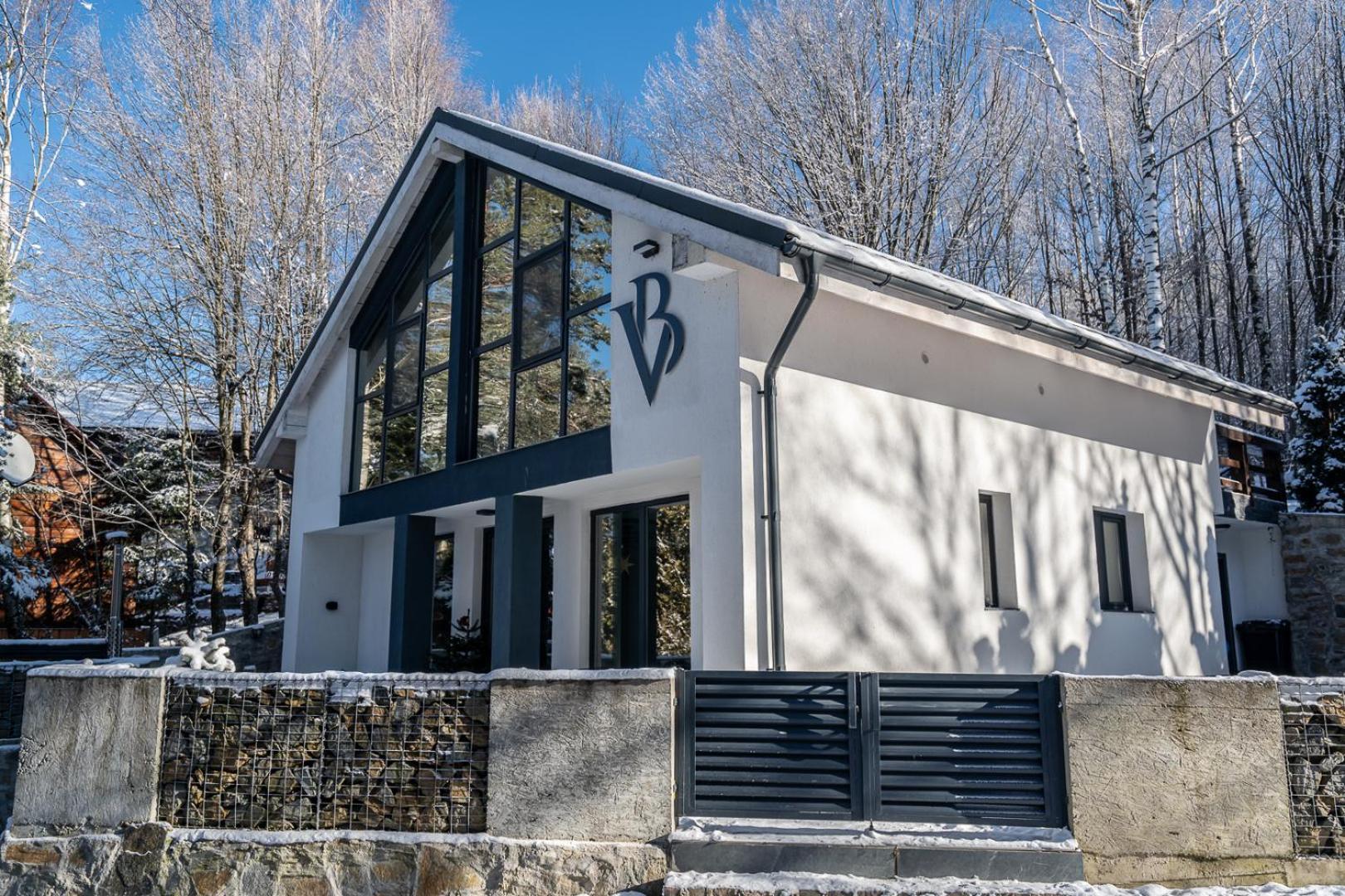 Vila Blanc Valiug Crivaia Exterior photo